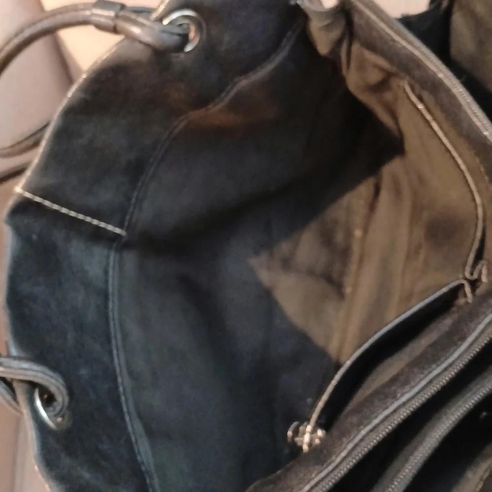 Elegant Black Leather Tote Bag